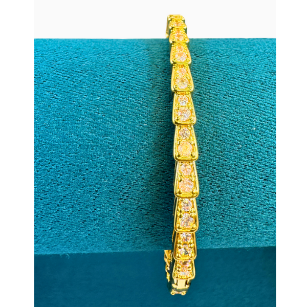 Dainty Infinity Bracelet | 10K Gold | Non-Tarnish
