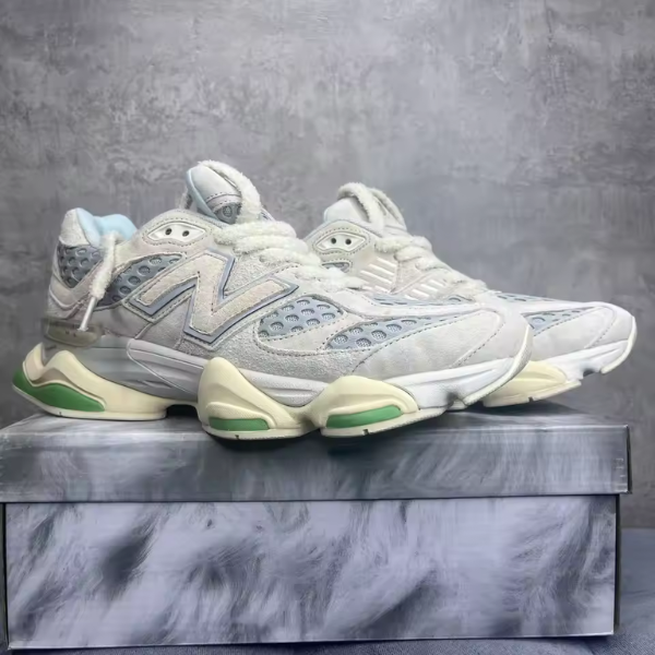 New Balance 9060 BW1, ladrillos y madera