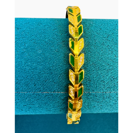 Adjustable Bangle with Charm | 10K Gold | Non-Tarnish