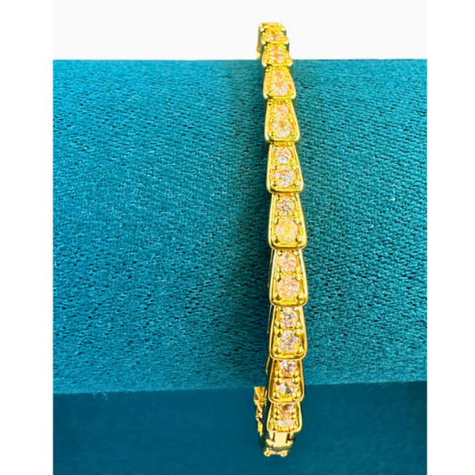 Dainty Infinity Bracelet | 10K Gold | Non-Tarnish