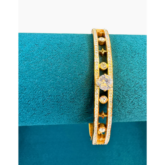 Pearl-Embedded Gold Bracelet | Gold 10K | Non-Tarnish